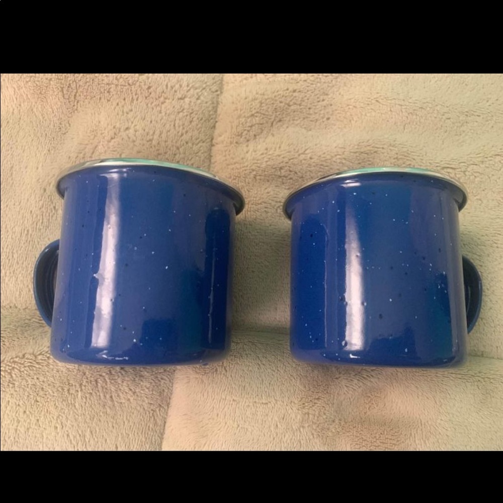 Vintage Marlboro speckled blue lightweight  cups